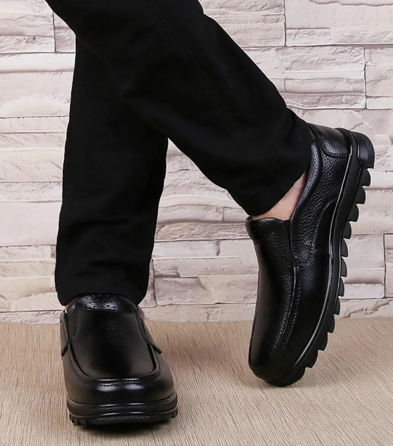 Men's Casual Loafers Classic Leather Business Shoes Comfortable Walking Shoes Outdoor Driving Shoes